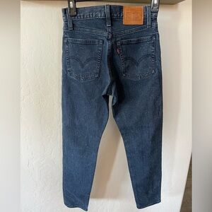 Levi’s| Women’s Wedgie High Rise Jeans, Dark Wash with Spotted Details—Size 24•